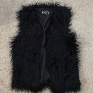 Black Fury Vest